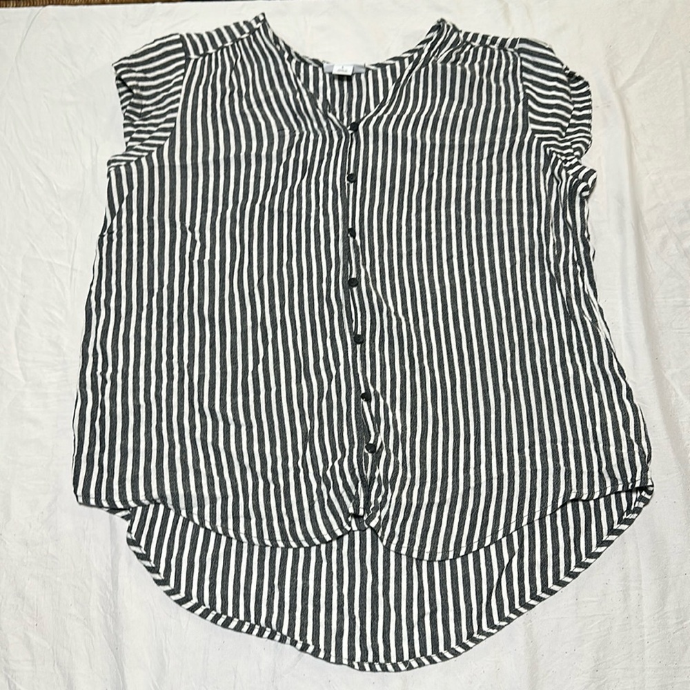 JCPENNEY Liz Claiborne Size Large  Black, White Stripes ButtonBlouse